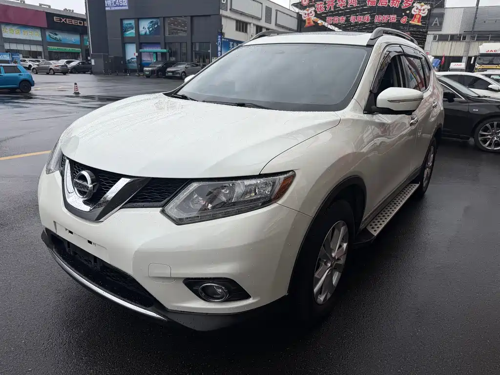 Nissan X-Trail 2015