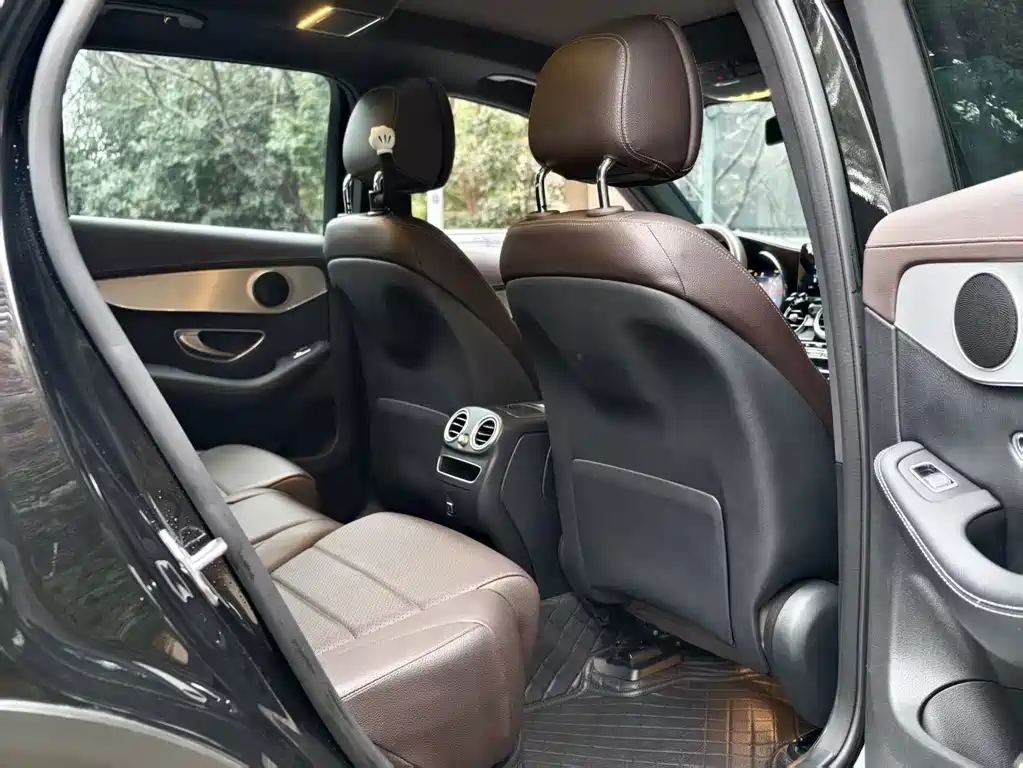 Mercedes-Benz GLC — миниатюра 9