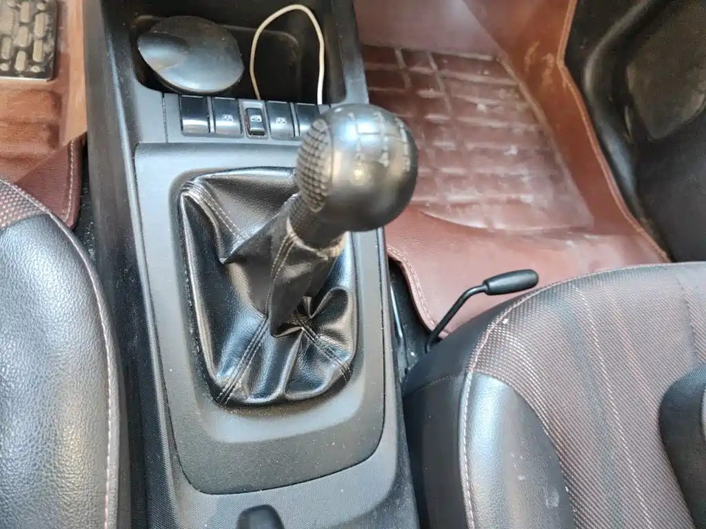 Chevrolet Sail — миниатюра 15