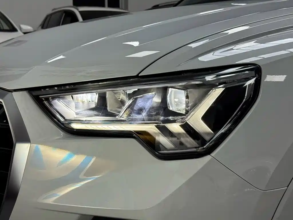 Audi Q3 — миниатюра 21