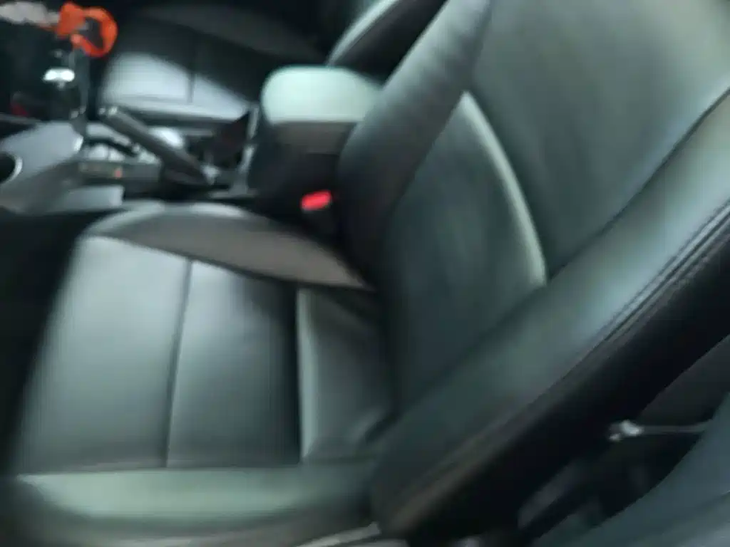 Toyota RAV4 — миниатюра 15