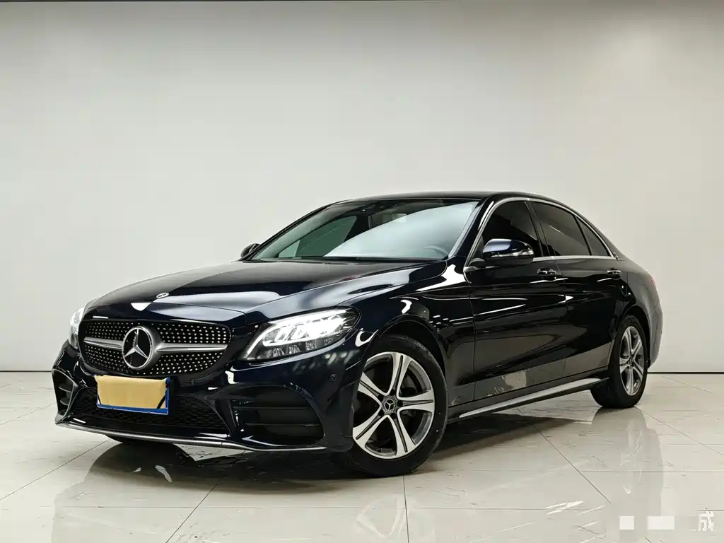Mercedes-Benz C-Class 2020