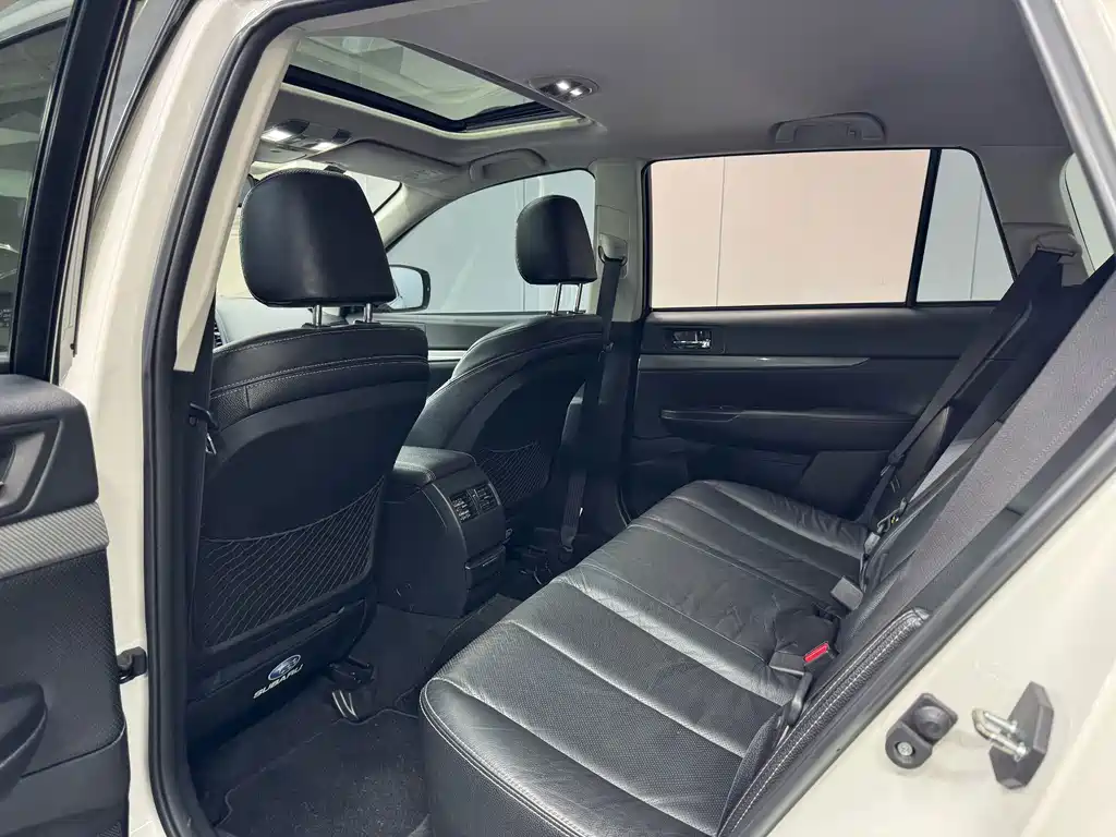 Subaru Outback — миниатюра 11