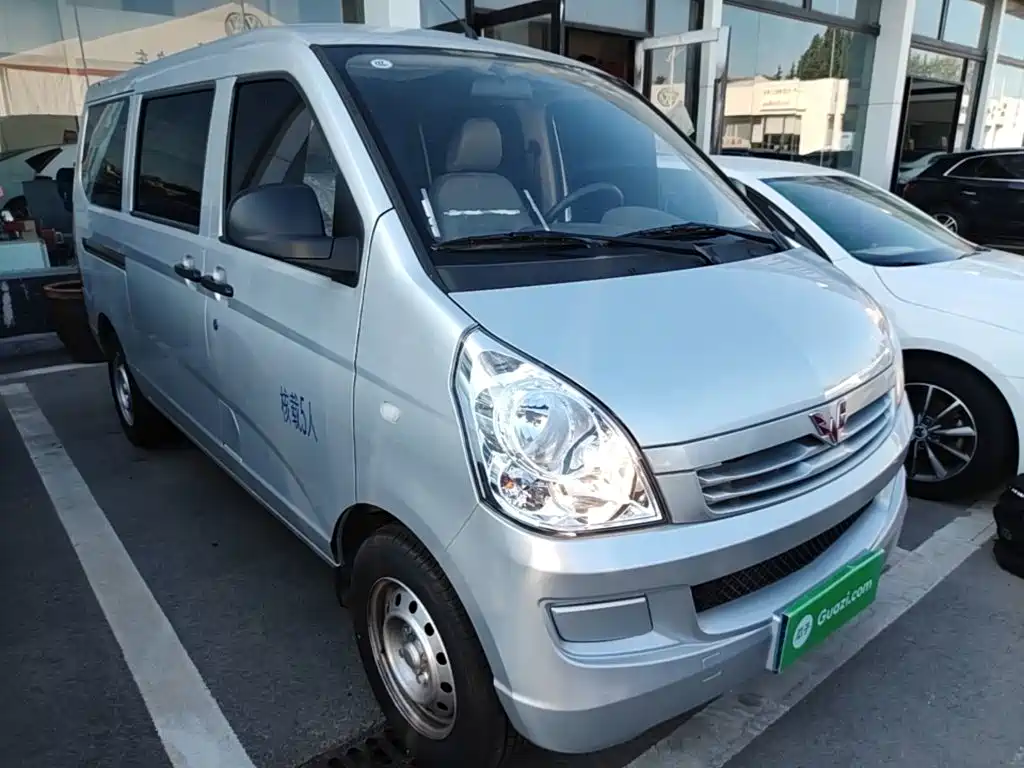 Wuling Rongguang S — миниатюра 4