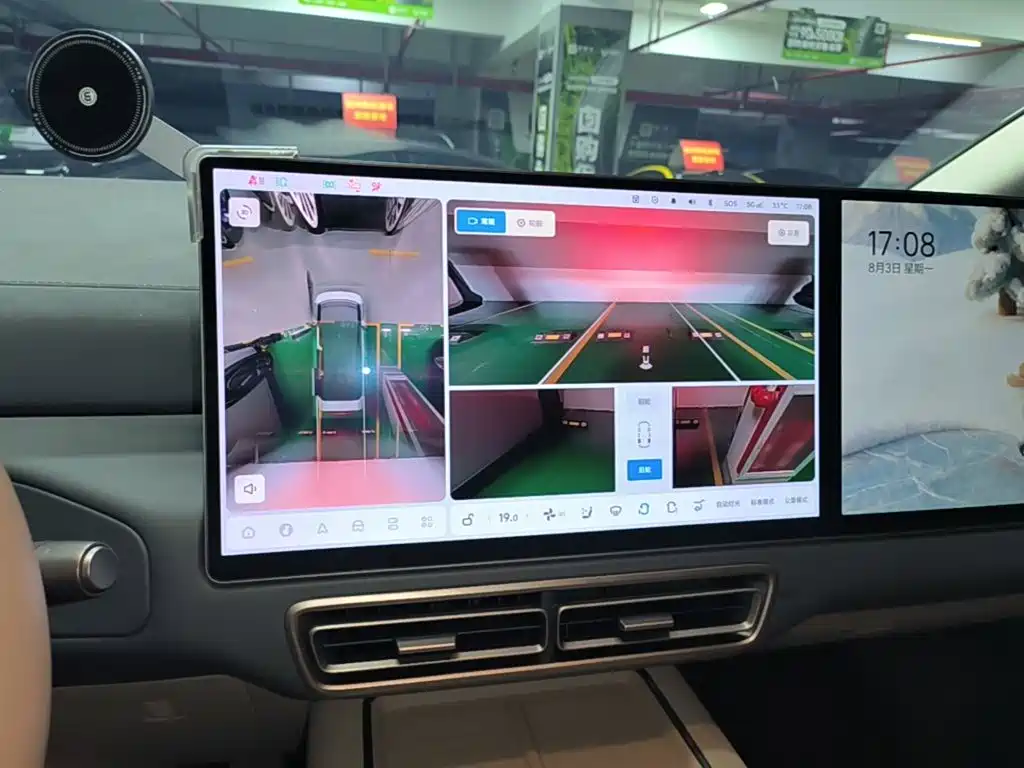 Li Auto Li MEGA — миниатюра 13