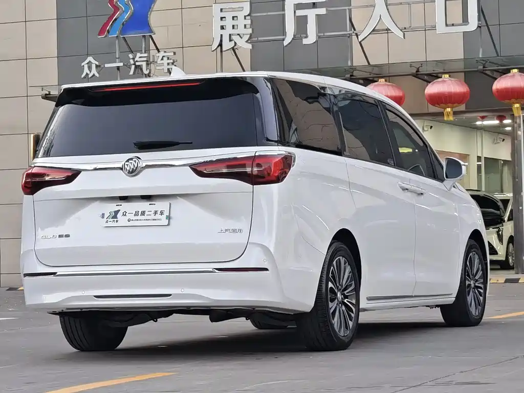Buick GL8 2023 ES Luxury