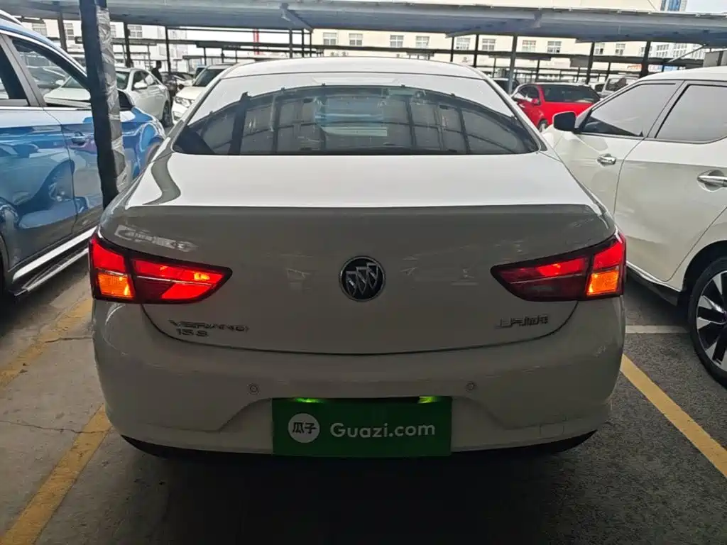 Buick Verano — миниатюра 6