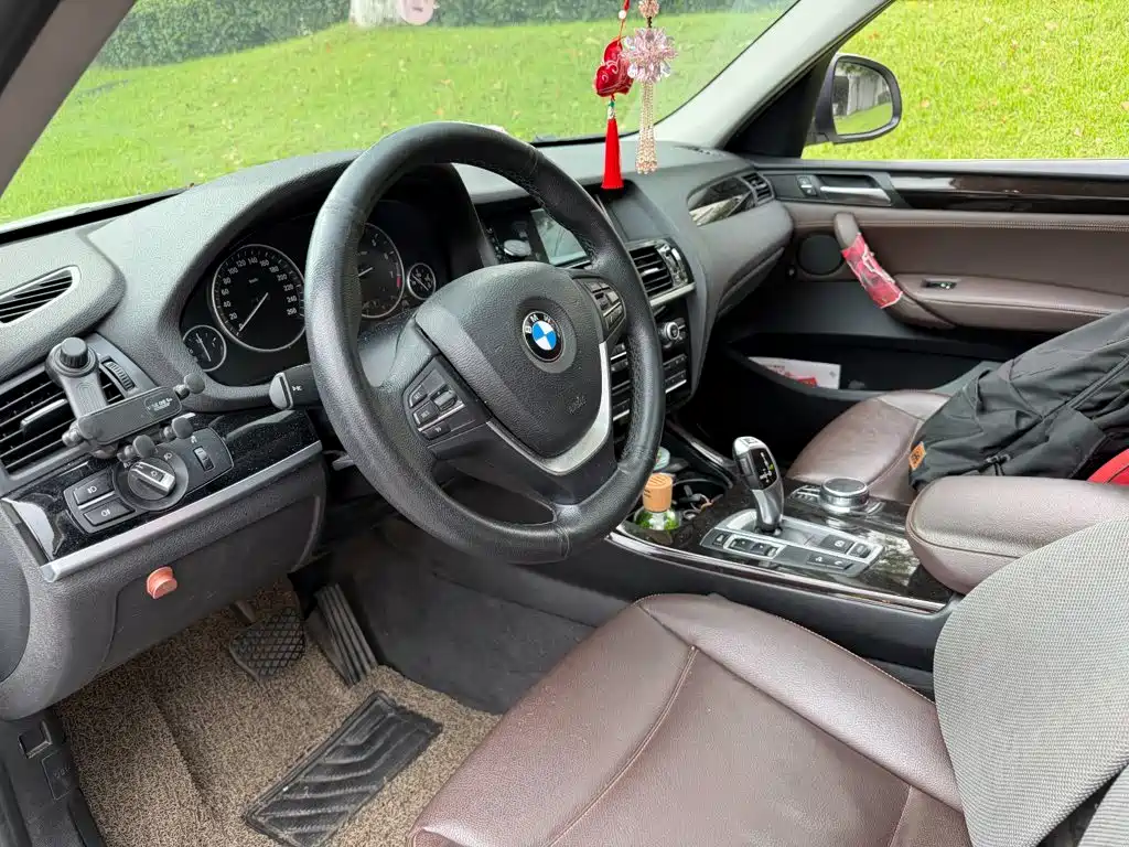 BMW X3 (Import) — миниатюра 7
