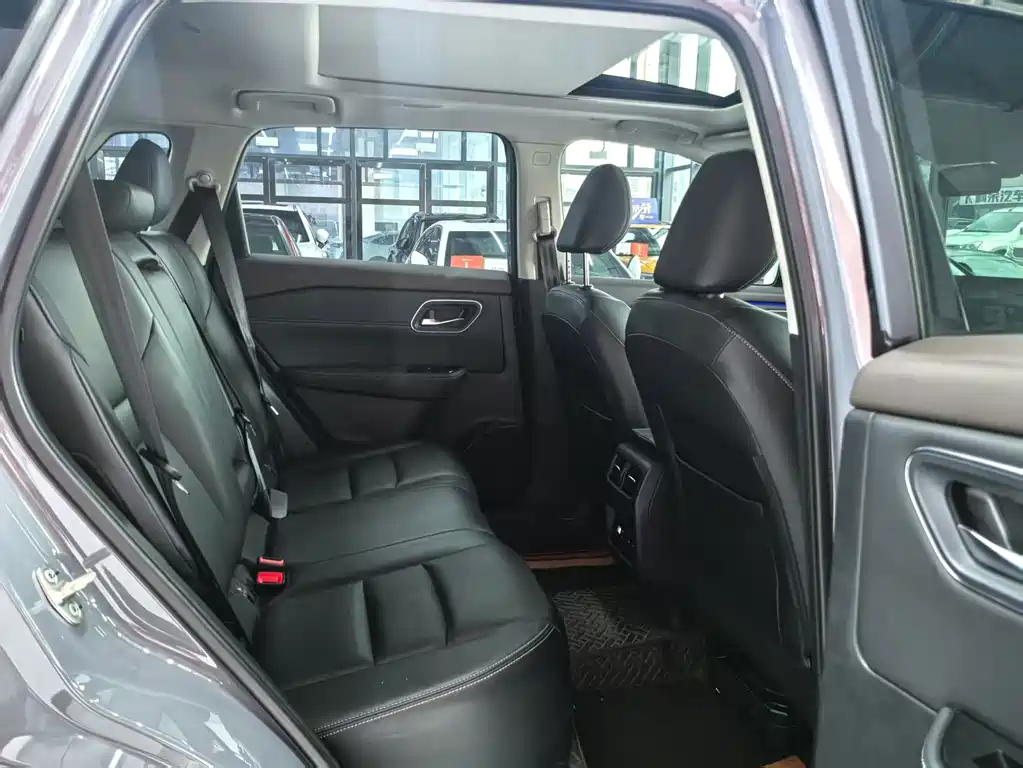 Nissan X-Trail — миниатюра 10