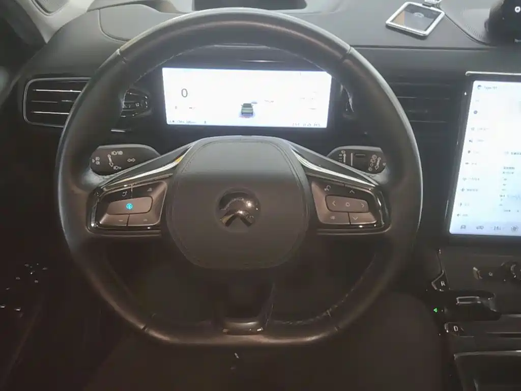 NIO ES6 — миниатюра 11
