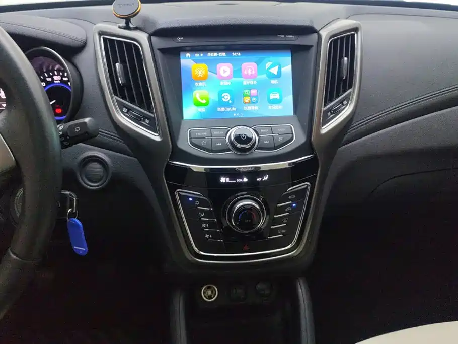 Changan CS35 — миниатюра 13