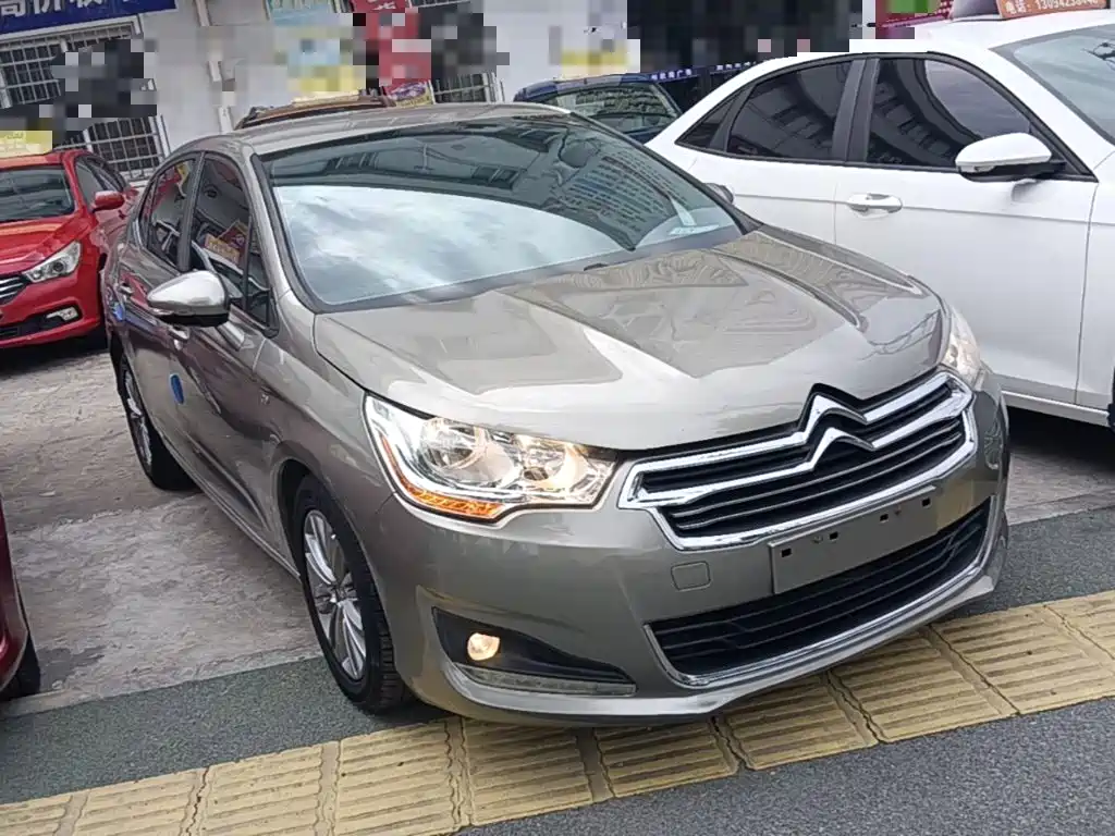 Citroen C4L — миниатюра 4