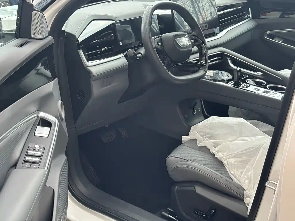 Geely Boyue — миниатюра 15