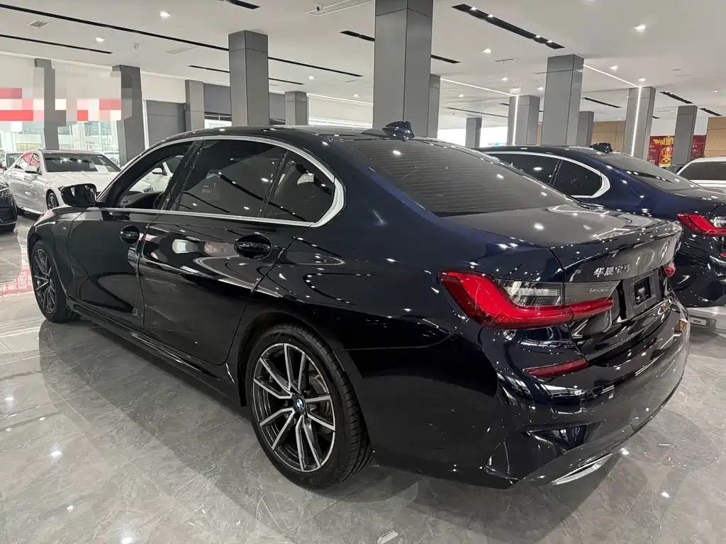 BMW 3 Series — миниатюра 10