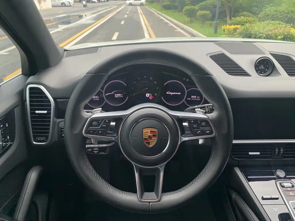 Porsche Cayenne 2019 Cayenne 3.0T