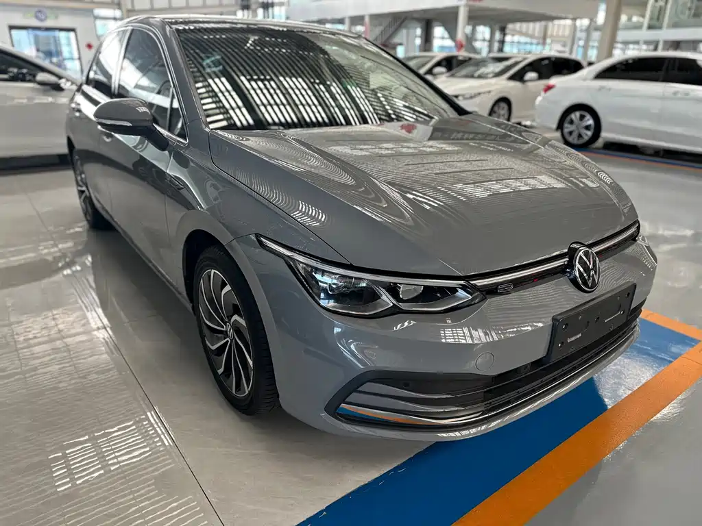 Volkswagen Golf — миниатюра 3