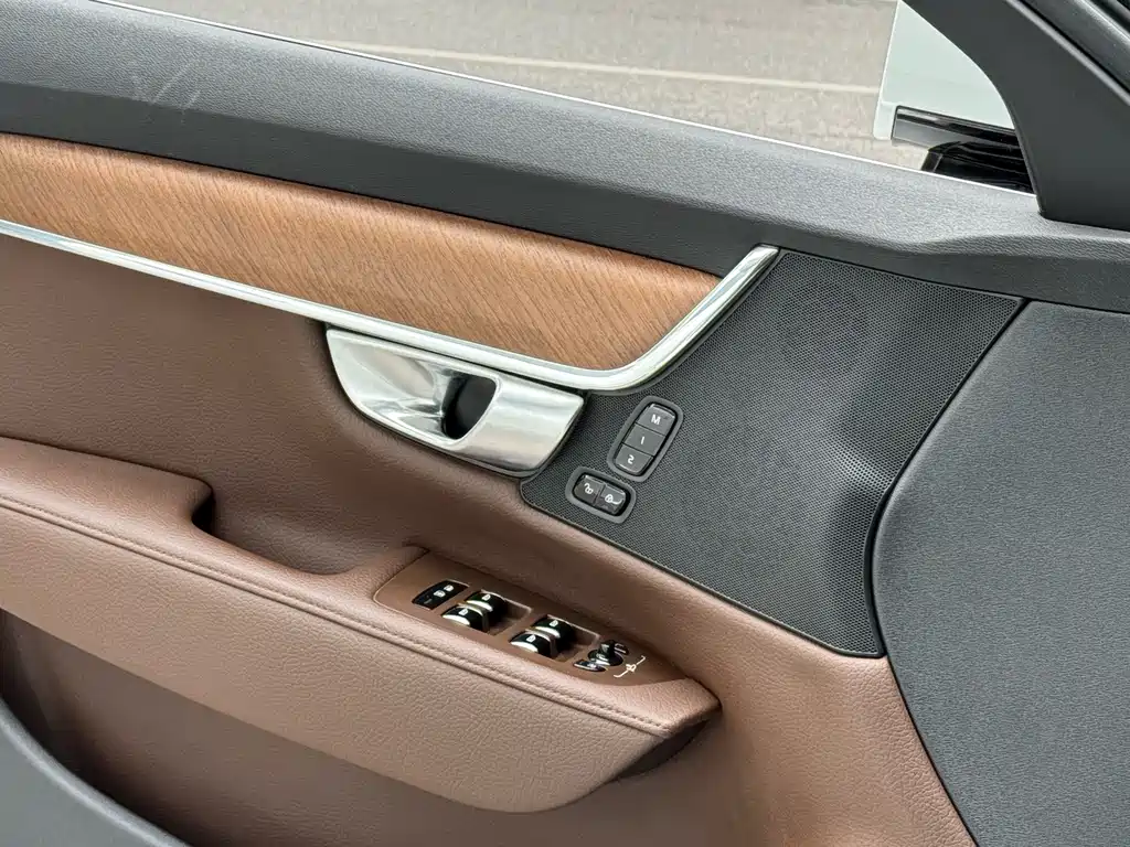 Volvo S90 T5 Smart Leisure Luxury Edition, фото 15