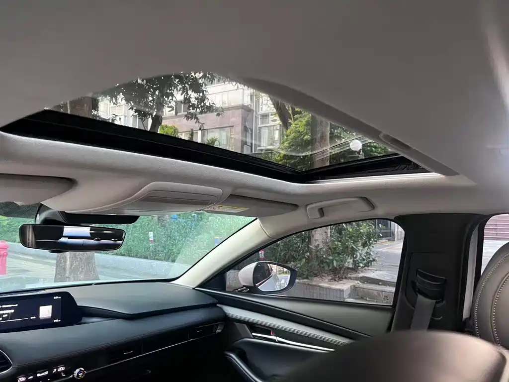 Mazda 3 Axela — миниатюра 15