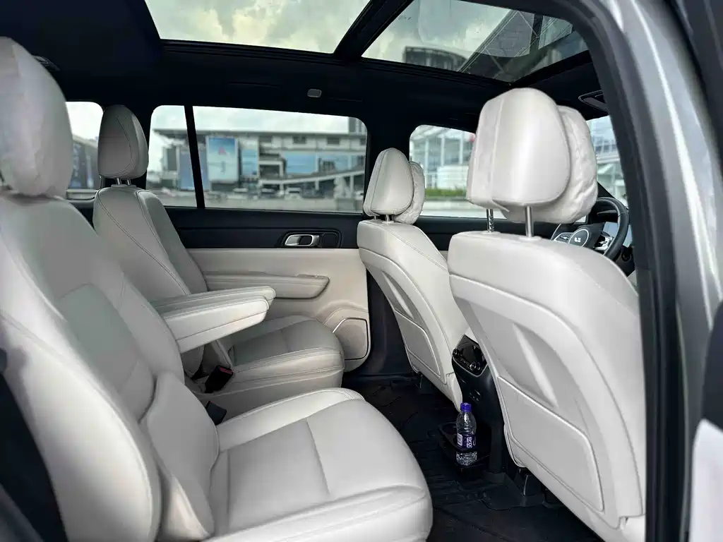 Li Auto Li ONE — миниатюра 15