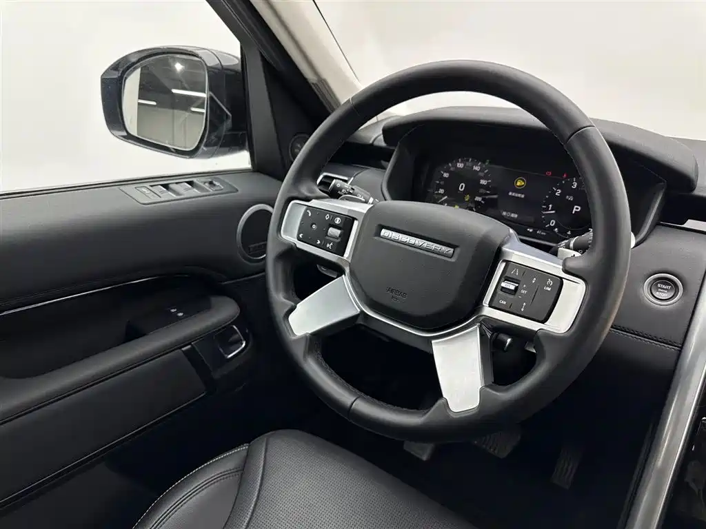 Land Rover Discovery 2024 360PS S