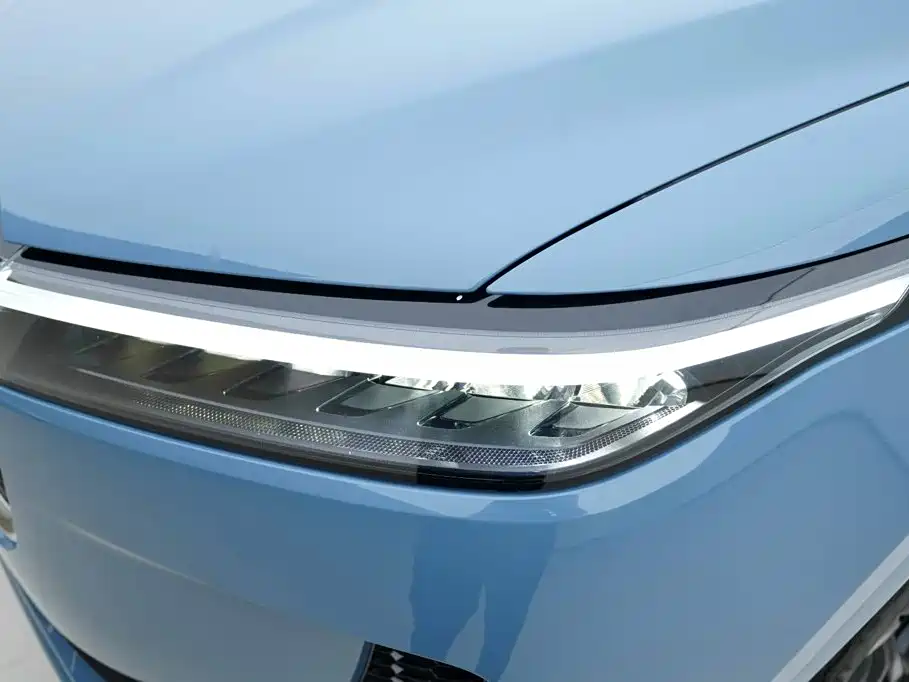 Li Auto Li ONE — миниатюра 13