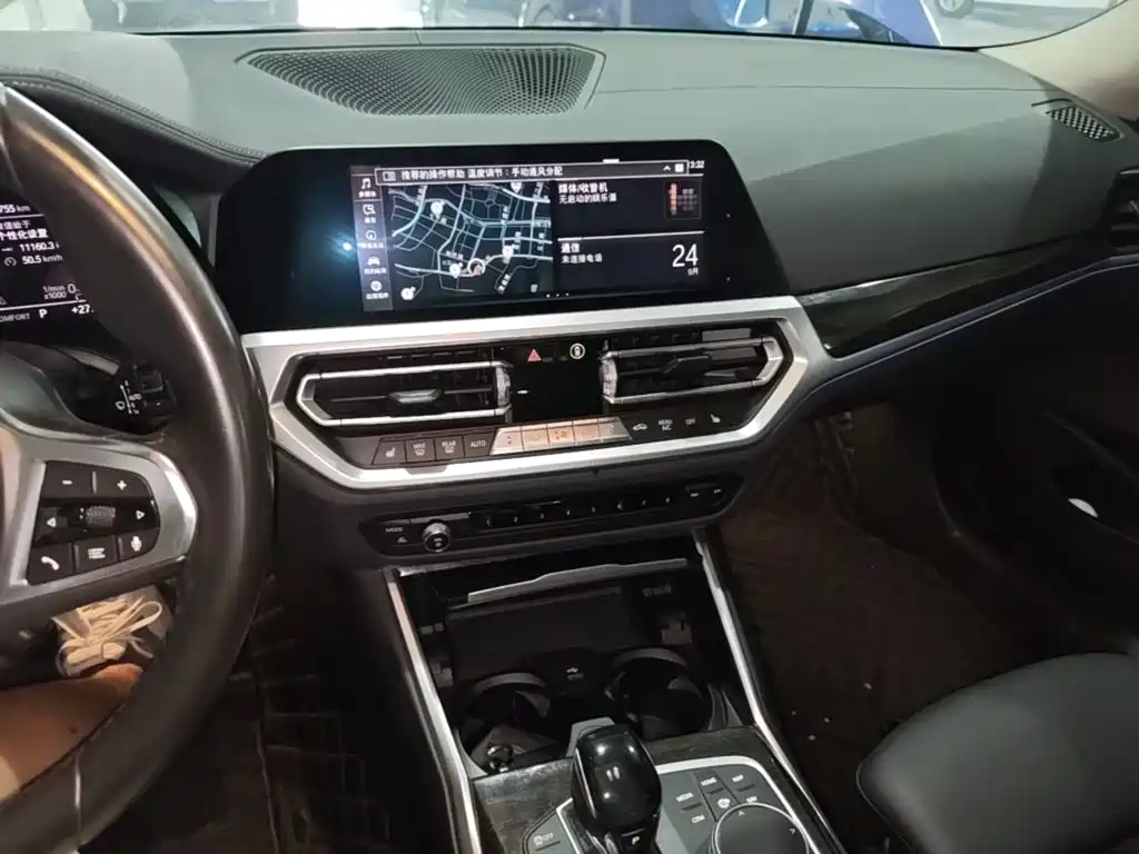 BMW 3 Series — миниатюра 13