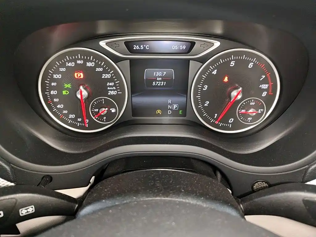 Mercedes-Benz B-Class — миниатюра 16