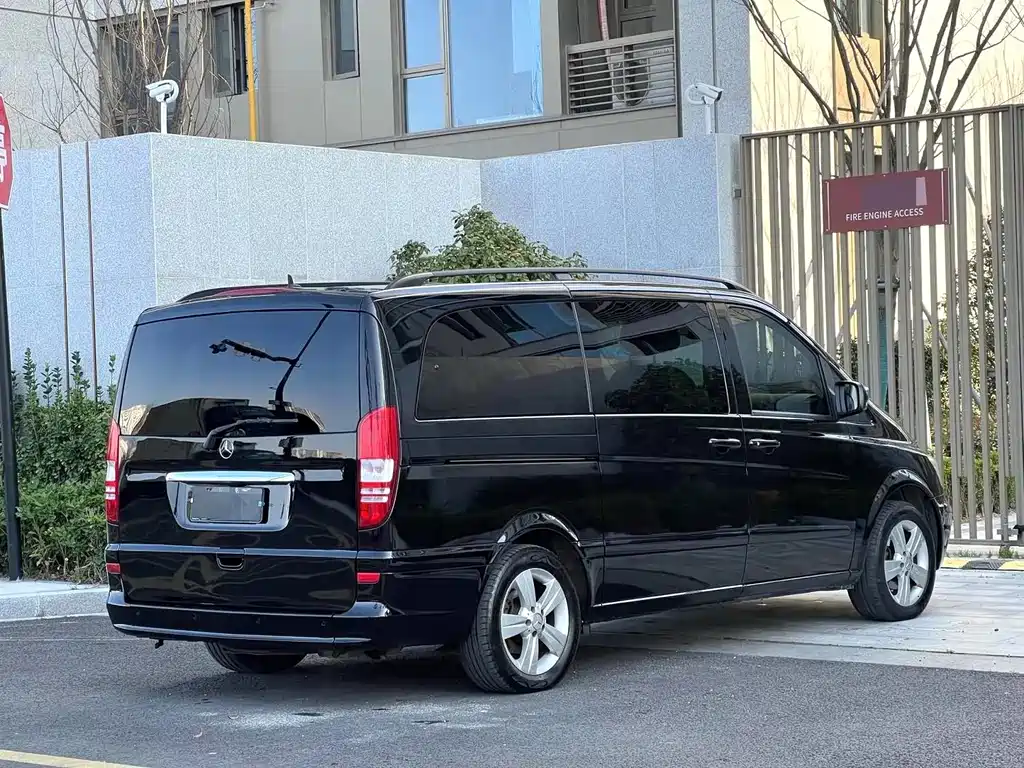 Mercedes-Benz Viano — миниатюра 10