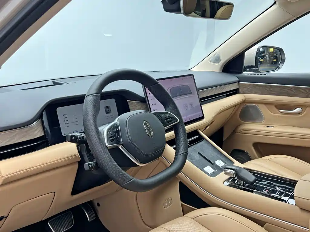 AITO AITO M7 — миниатюра 13