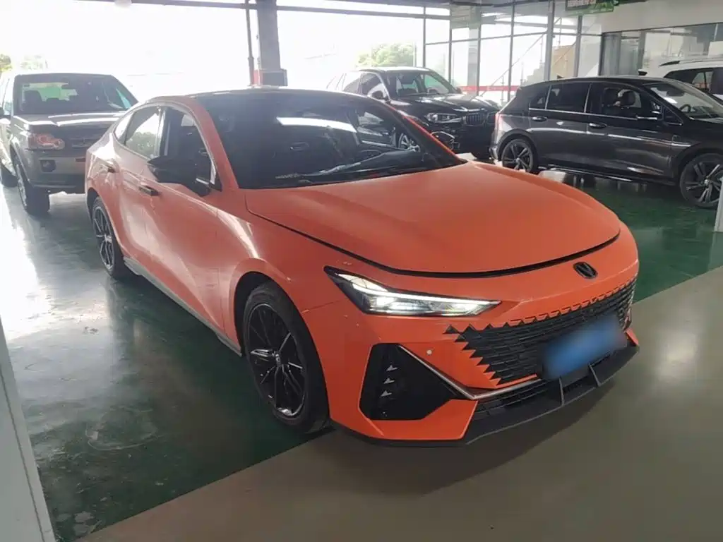 Changan UNI-V — миниатюра 4