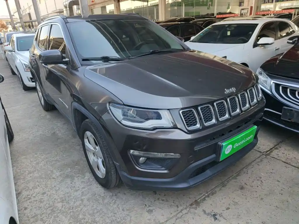 Jeep Compass — миниатюра 4
