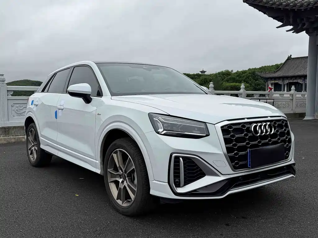 Audi Q2L — миниатюра 3