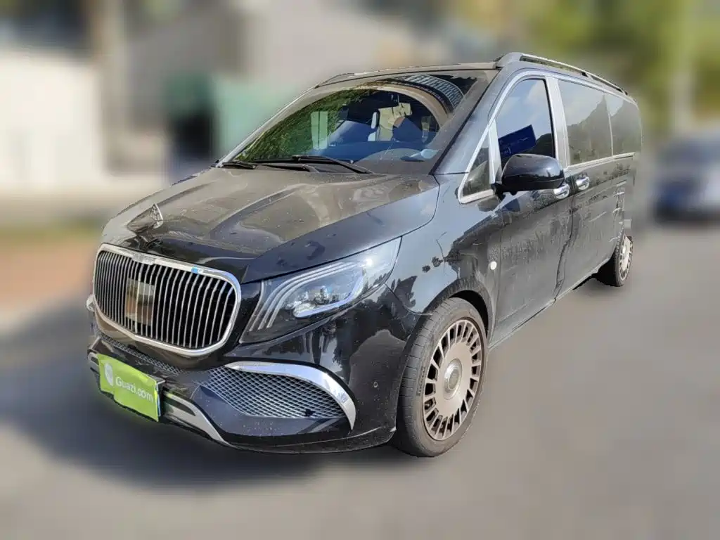 Mercedes-Benz Vito 2021 2.0T 7 мест