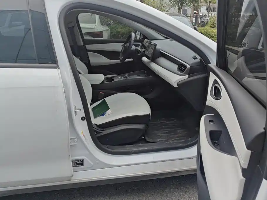 BYD Seal 05 DM-i — миниатюра 8