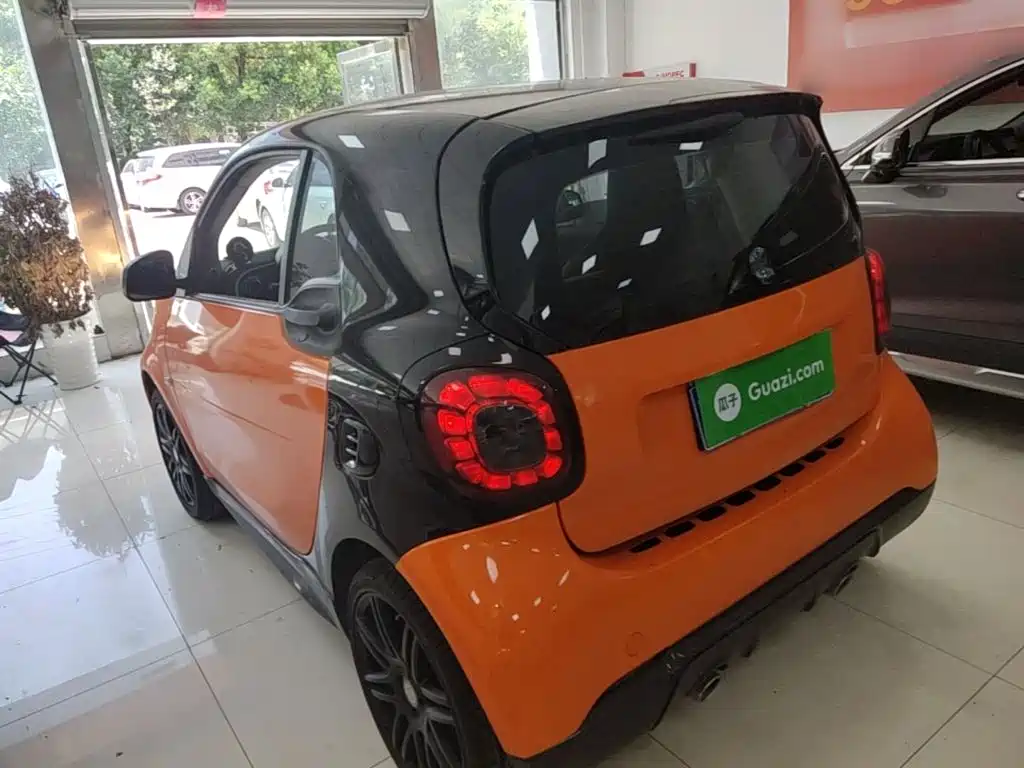 smart Smart Fortwo — миниатюра 5