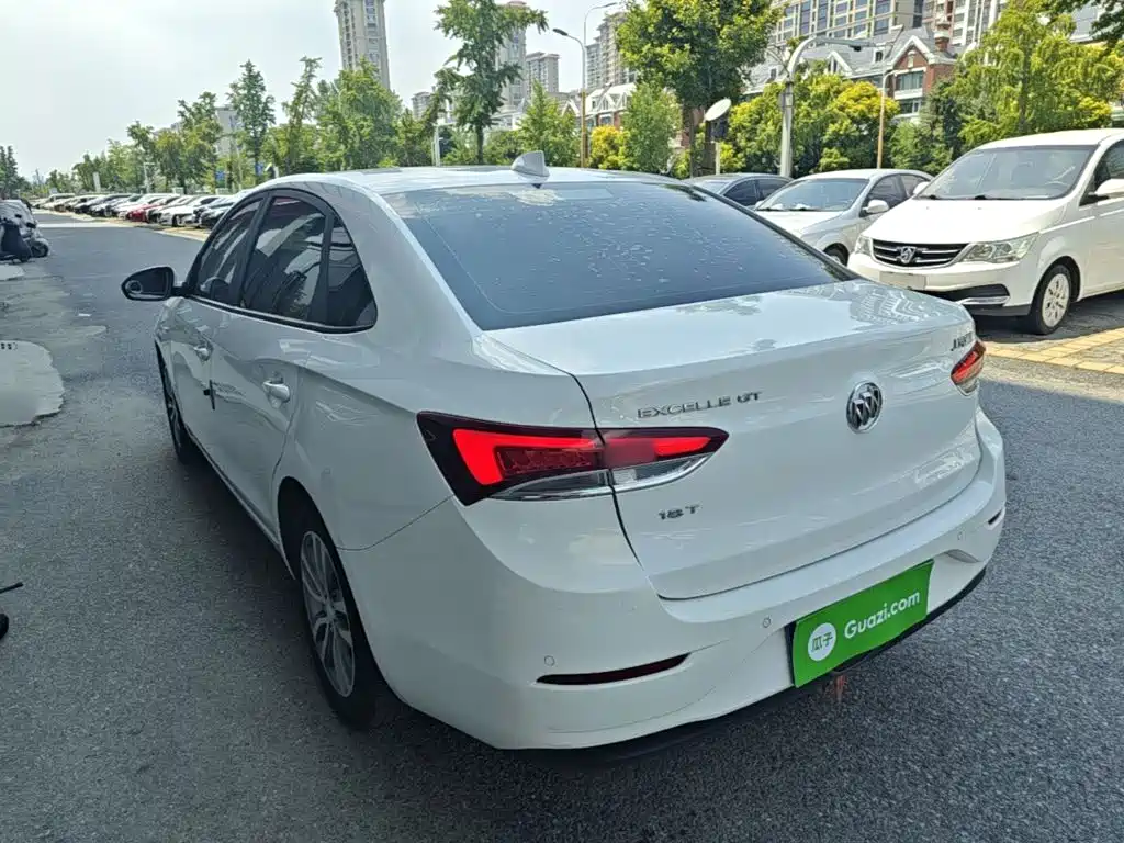 Buick Excelle — миниатюра 5