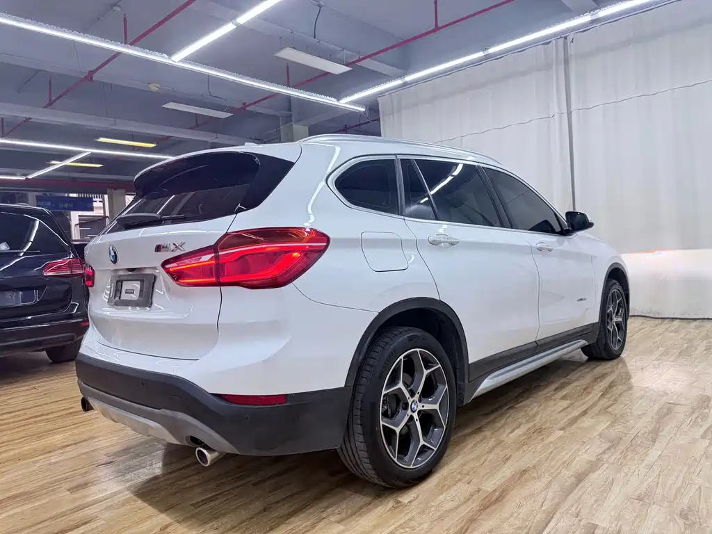 BMW X1 — миниатюра 4