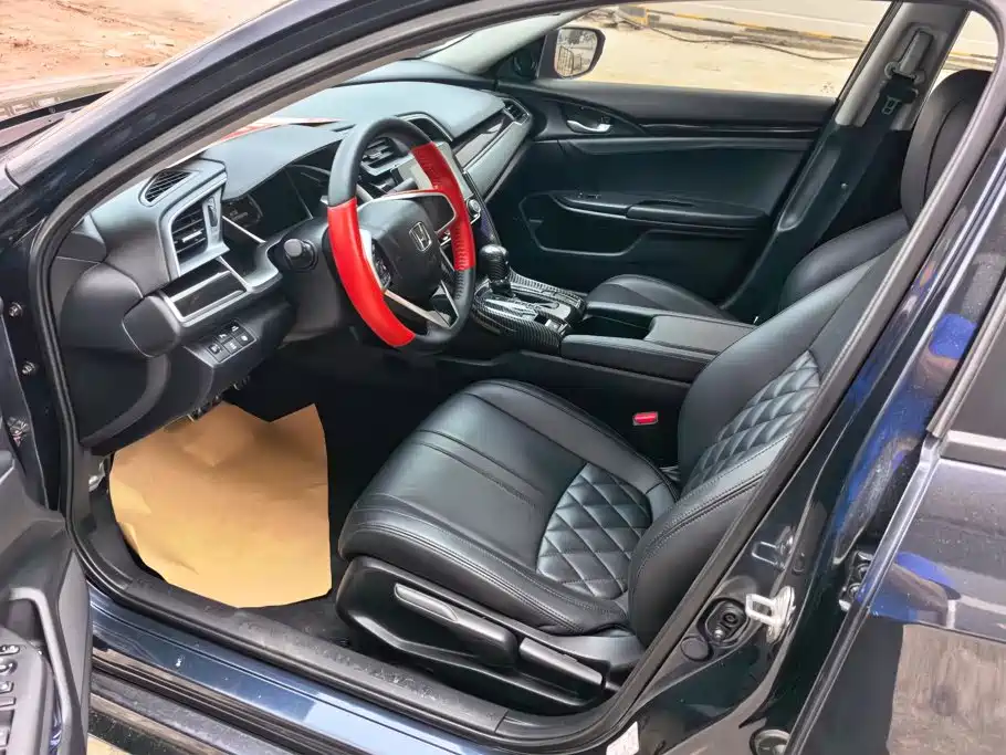 Honda Civic — миниатюра 9