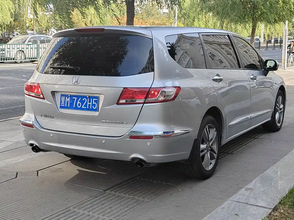 Honda Odyssey — миниатюра 5