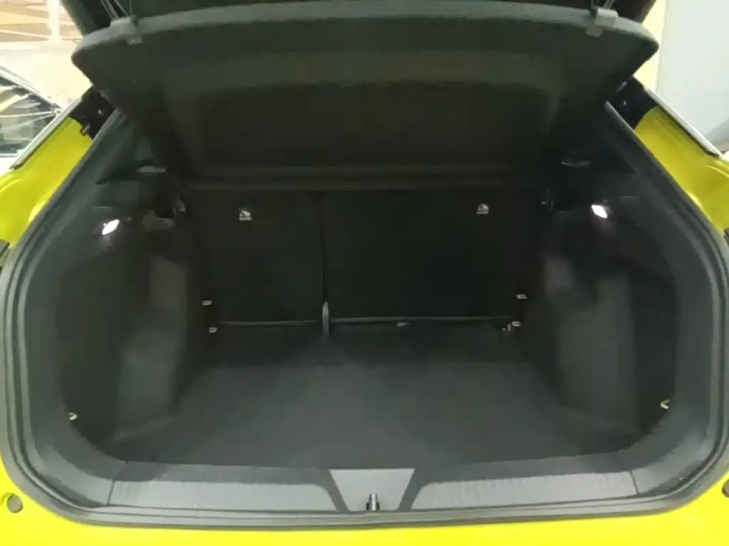 Volkswagen ID.4 X — миниатюра 19