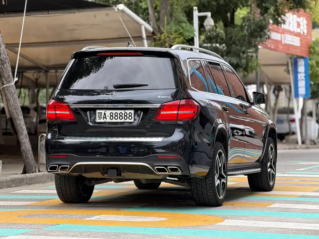 Mercedes-Benz GLS — миниатюра 6
