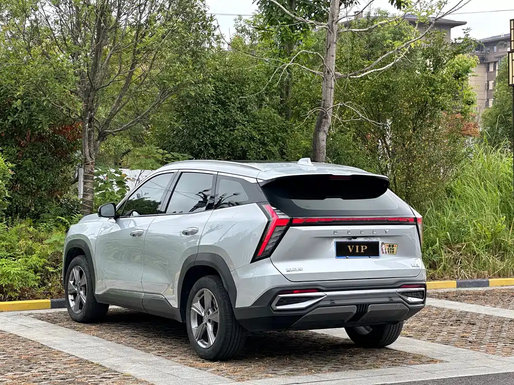Geely Boyue L — миниатюра 6
