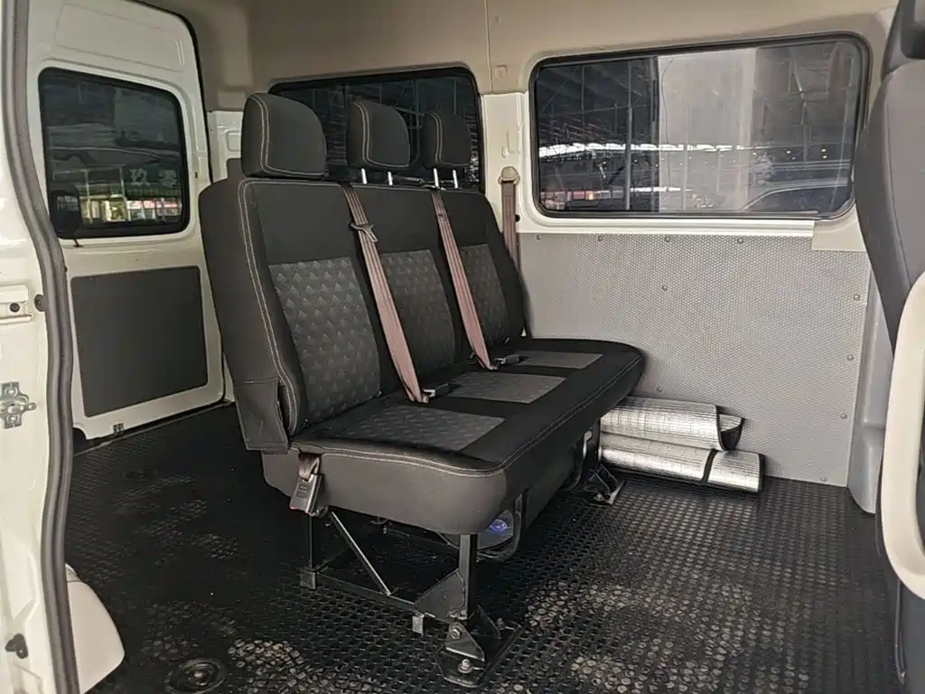 Maxus V80 — миниатюра 17