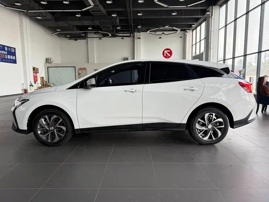 Buick Velite 6 — миниатюра 3