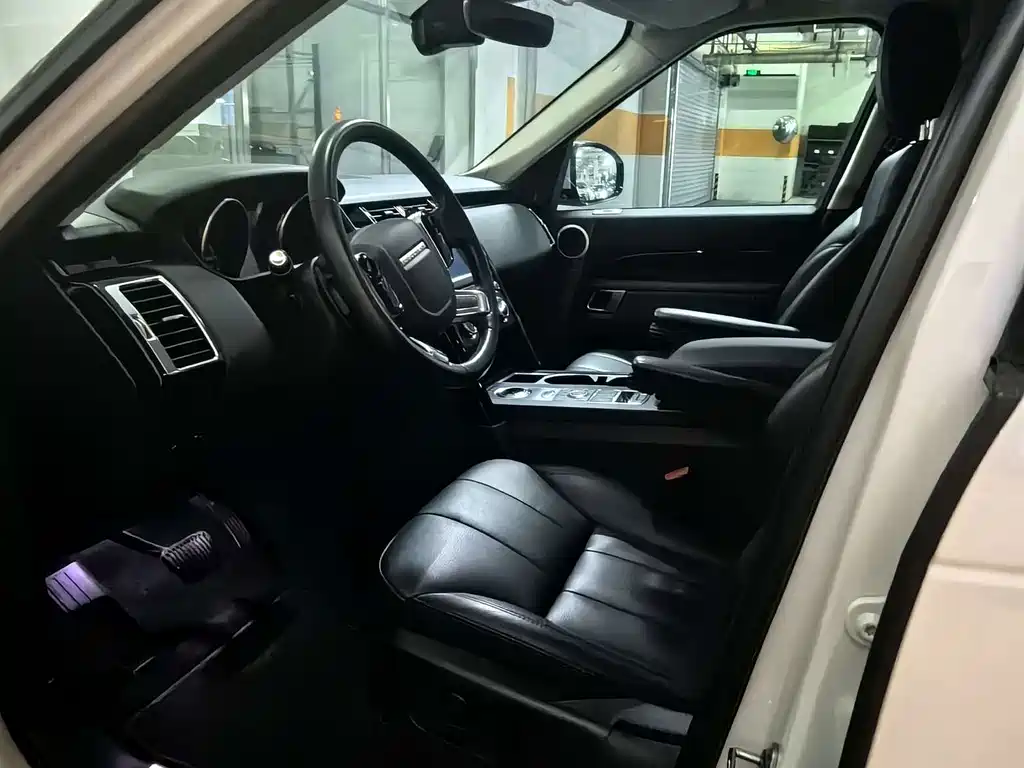 Land Rover Discovery — миниатюра 9