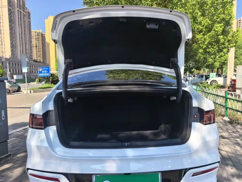 BYD Qin PLUS — миниатюра 19