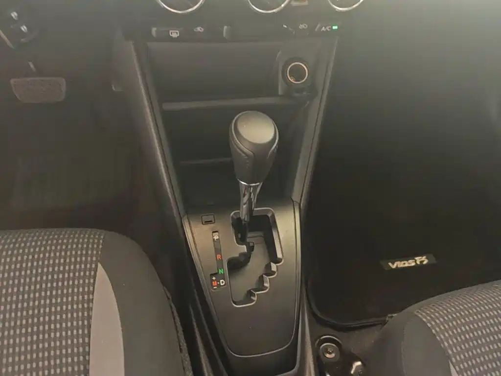 Toyota Vios FS — миниатюра 14