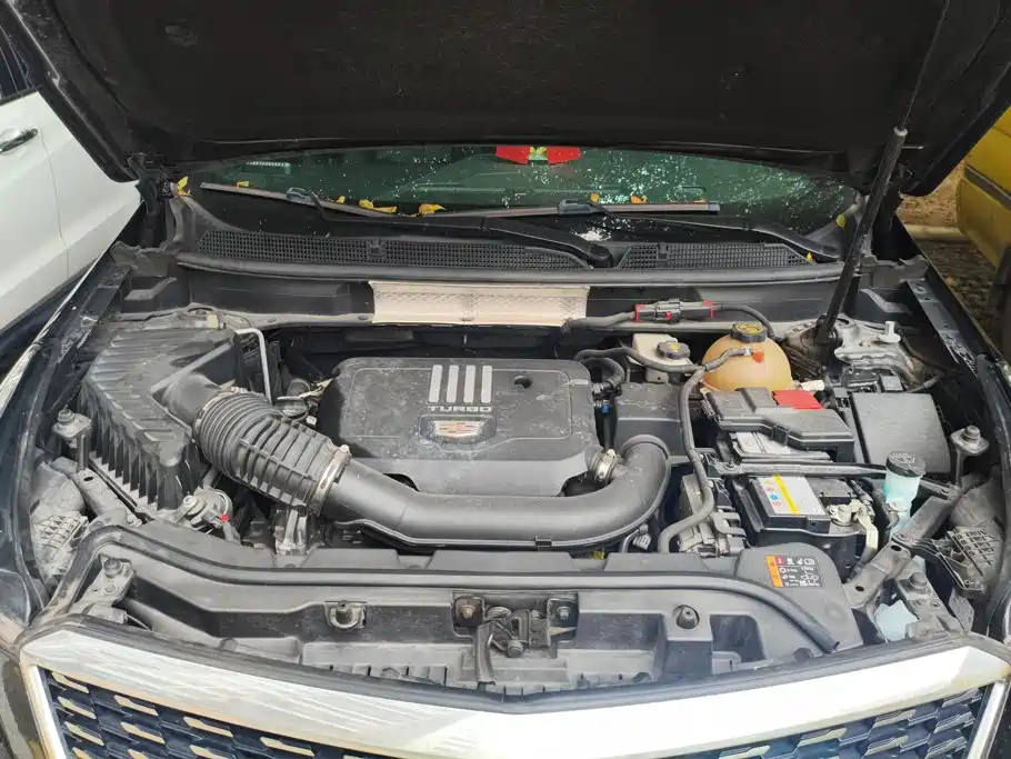Cadillac XT5 — миниатюра 10