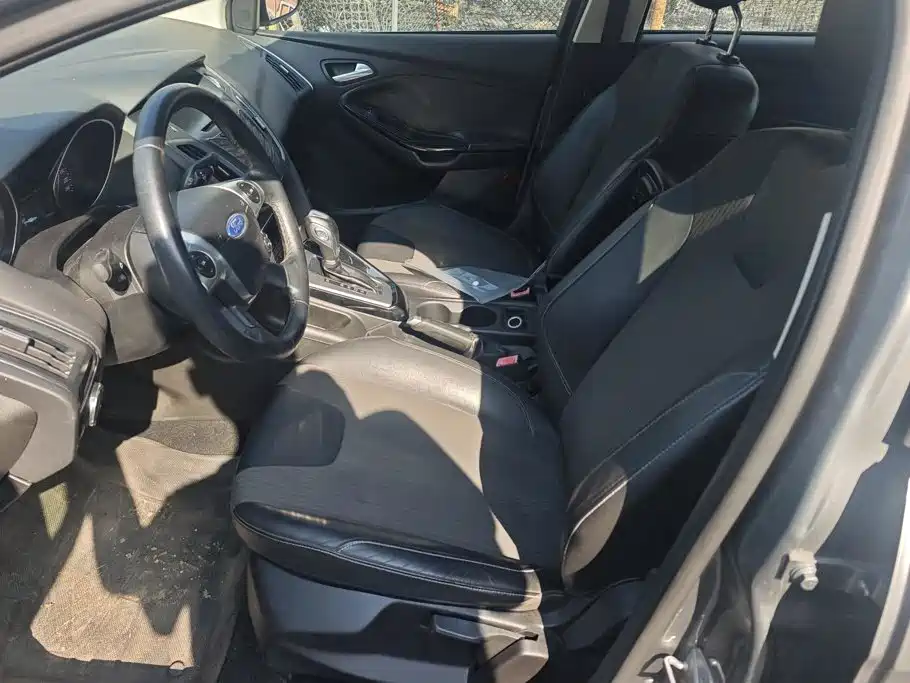 Ford Focus — миниатюра 9