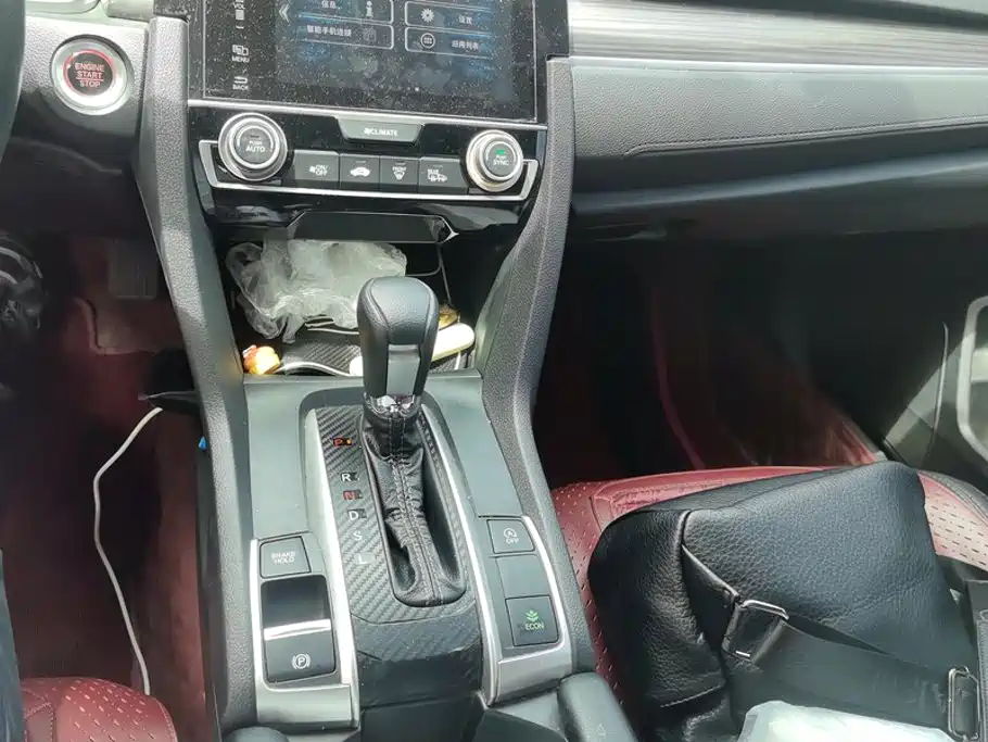 Honda Civic — миниатюра 16